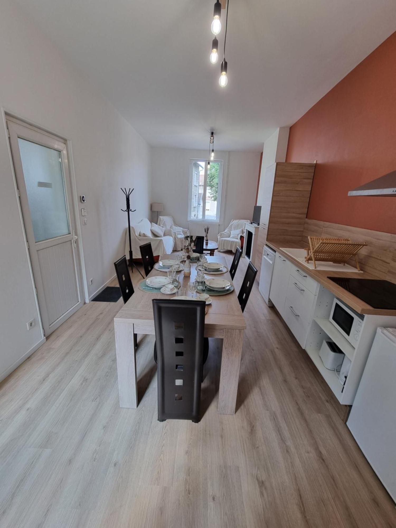 L Essentiel Gite Pour 6 Personnes Sireuil  Exterior photo